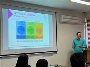 دانشکده علوم نوین پزشکی برگزار می کند: