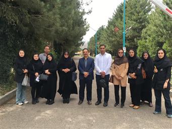 بازدید اساتید و دانشجویان بیوتکنولوژی پزشکی دانشکده علوم نوین پزشکی از موسسه واکسن سازی و سرم ساز رازی شمال غرب