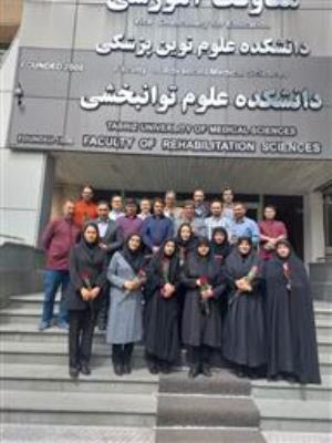 دیدار رئیس دانشکده علوم و فناوری‌های نوین پزشکی با اساتید و اعضای هیئت علمی به مناسبت گرامیداشت روز معلم